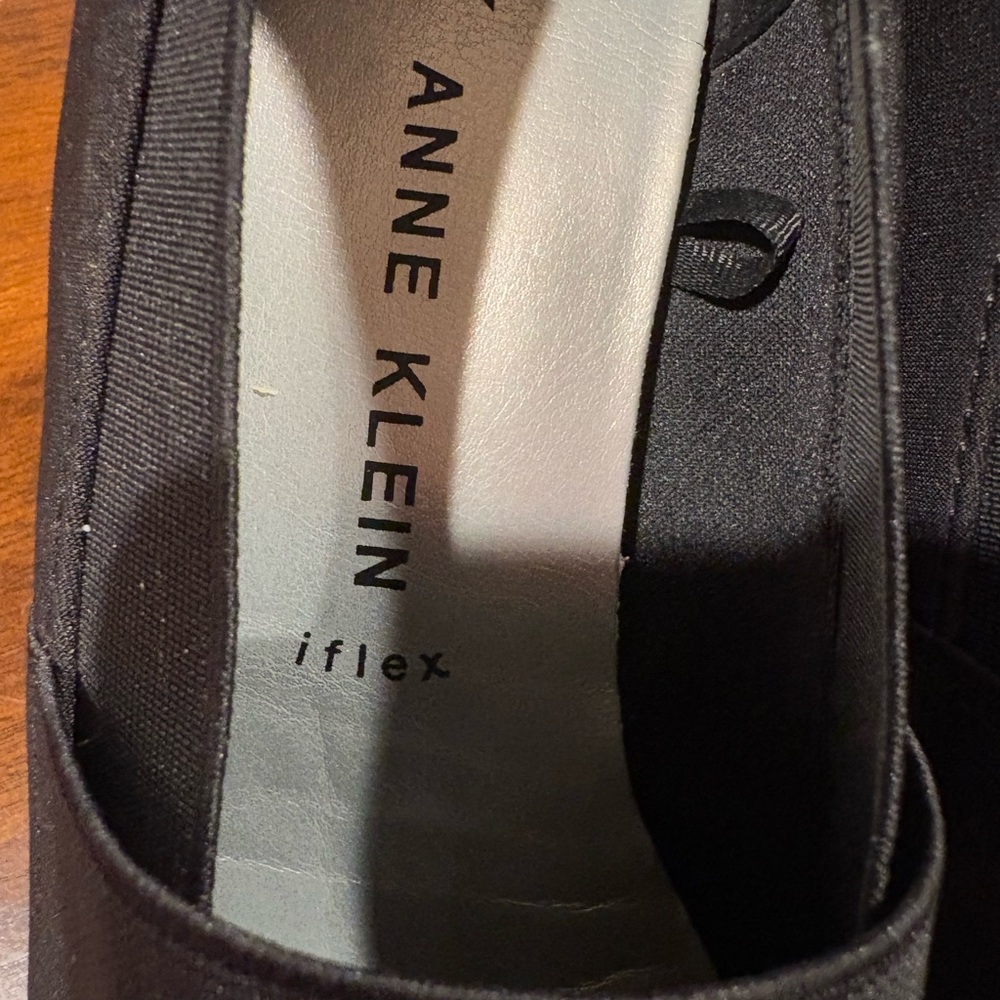ANNE KLEIN Timeless Stylish Comfy iflex Caileen Suede Black Heeled Loafer Shoe 8 - Picture 5 of 5